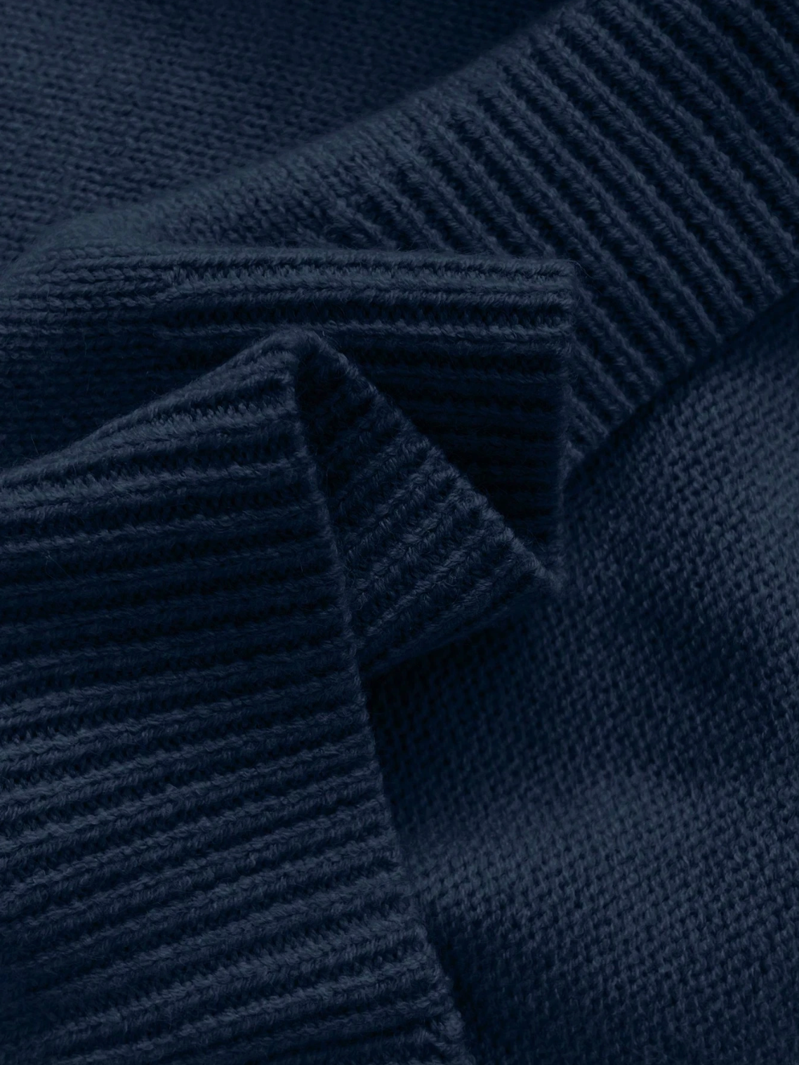 Celine | Jersey elegante con cuello de encaje y tacto de cachemir